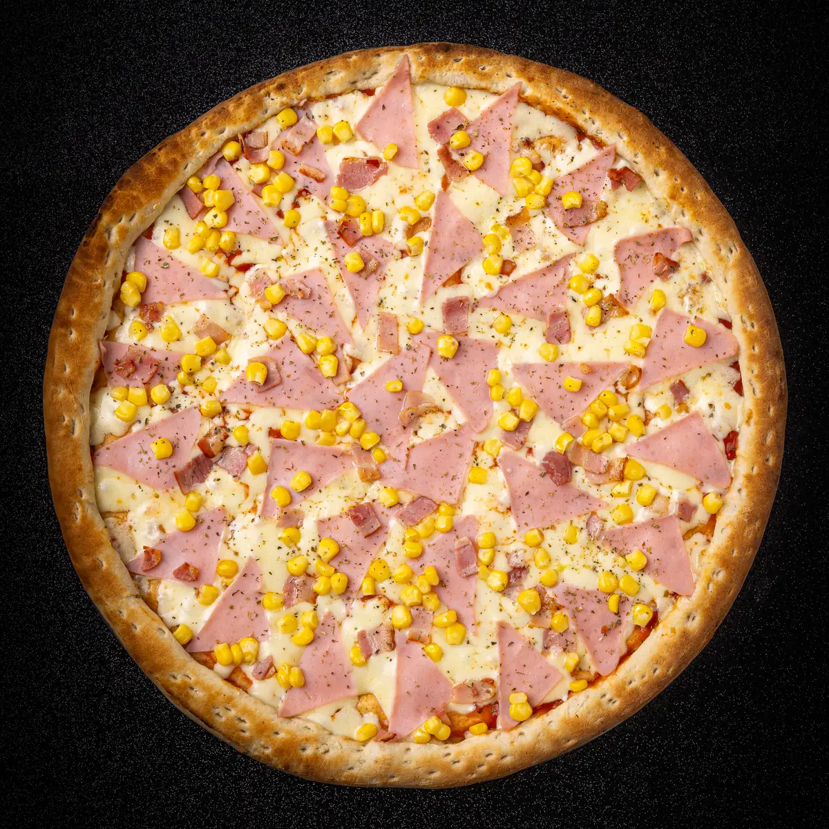 Foto real de la Pizza Caletanguina de Yalus Pizza, vista desde arriba